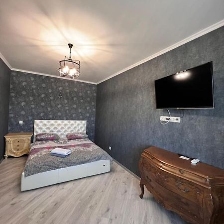 Уютная 1 Комнатная Квартира На Софии Русовой Apartment Kyiv Exterior photo